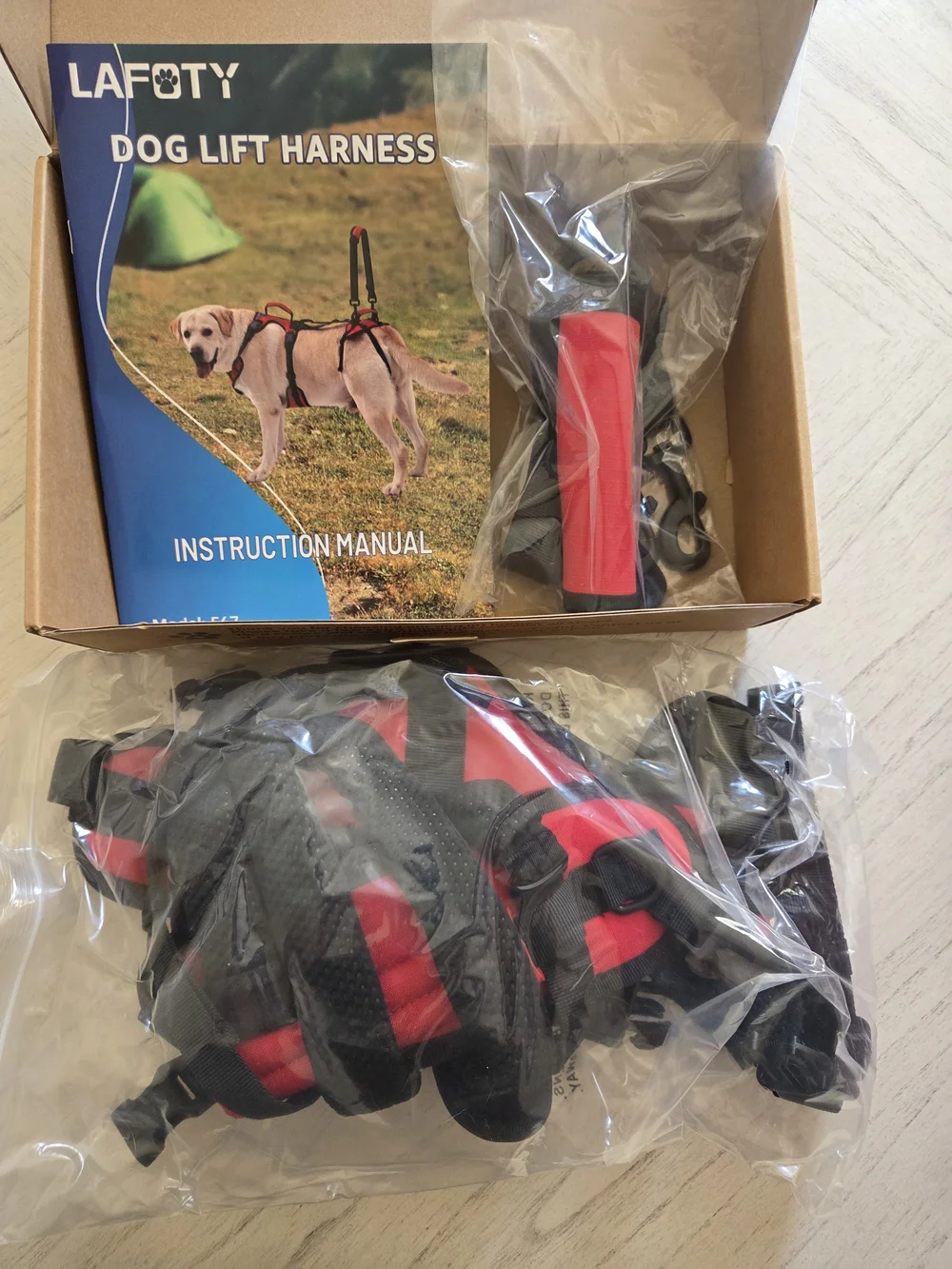 Lafoty Dog Lift Harness for Large Dogs, Full-Body Support Size Large, Red, New